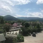 Guest house Pidkova чан сауна приймаємо групи до 70людей Pystan