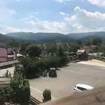 Guest house Pidkova чан сауна приймаємо групи до 70людей Pystan