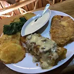 Pidkova чан сауна приймаємо групи до 70людей Guest house