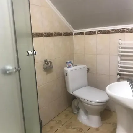 Pidkova чан сауна приймаємо групи до 70людей Guest house *