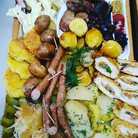 Pidkova чан сауна приймаємо групи до 70людей Guest house 3*